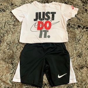 Nike athletic set